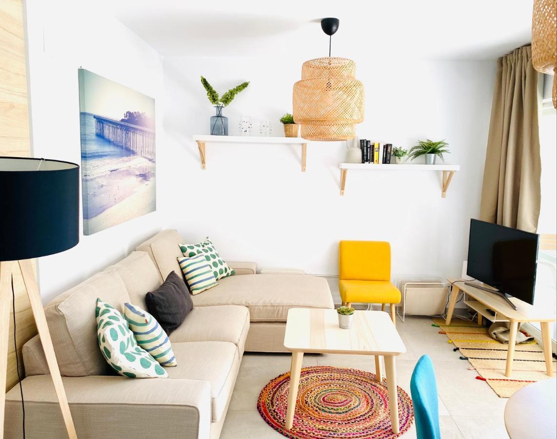 Smart Malagueta Seaview Apartment มาลากา ภายนอก รูปภาพ