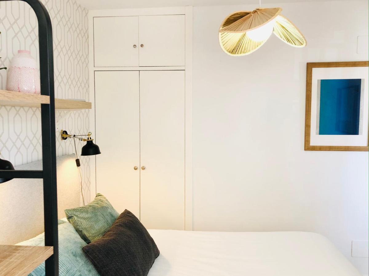 Smart Malagueta Seaview Apartment มาลากา ภายนอก รูปภาพ