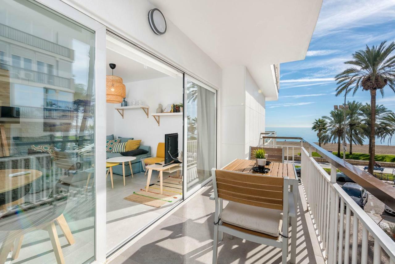 Smart Malagueta Seaview Apartment มาลากา ภายนอก รูปภาพ