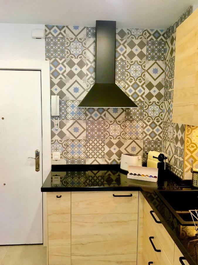 Smart Malagueta Seaview Apartment มาลากา ภายนอก รูปภาพ
